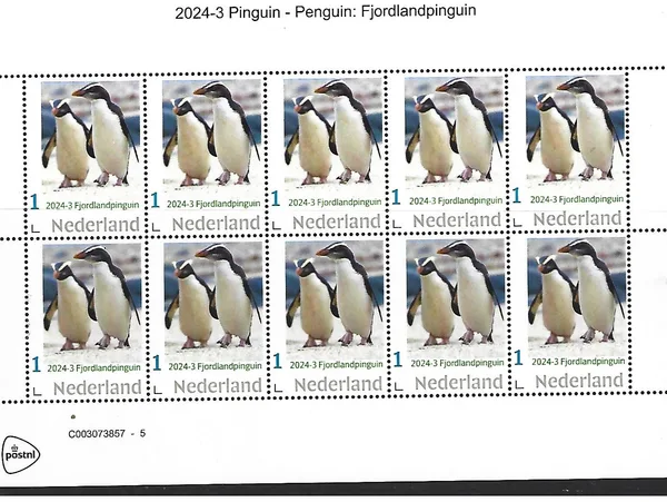 Nederland 2024-3 Pinguin penguin: Fjordlandpinguin sheetlet postfris/mnh