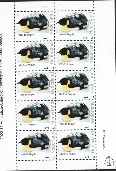 Netherlands 2023-11 Antarctica Penguins sheetlet MNH