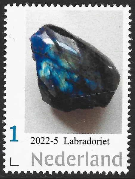 Nederland 2022-5 Mineralen -edelstenen Labradoriet postfris-mnh