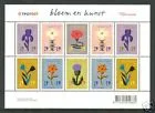 V2252-2257 Zomerzegels, bloemen en kunst - Flowers vel/sheetlet 2004