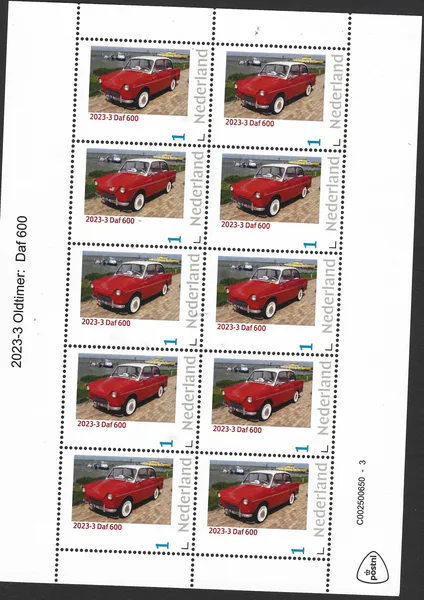 Netherlands 2023-3 Oldtimer DAF 600 car sheetlet MNH