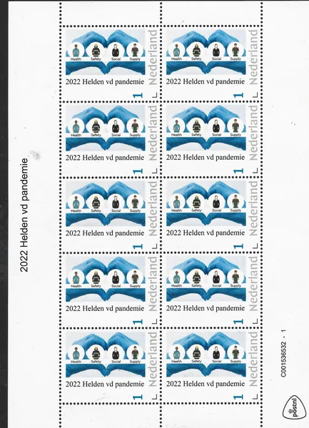 Netherlands 2022-1 Heroes of the Pandemic vel-sheetlet MNH