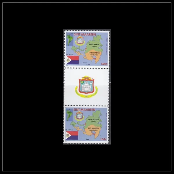 St Maarten 1a map 1st stamp 2010 bridgepair/gutterpair