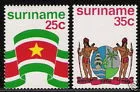 17-18 Flag and coat of arms of Suriname 1976
