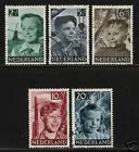 573-577 Kinderzegels 1951 gestempeld